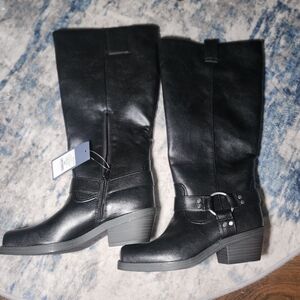 Women's Black Mid-Calf Riding Boots